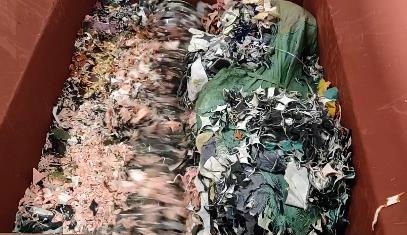 Single shaft shredder video, waste cloth scrap shredding video